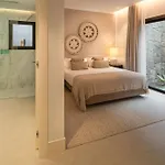 Cristelle By Buenavilla