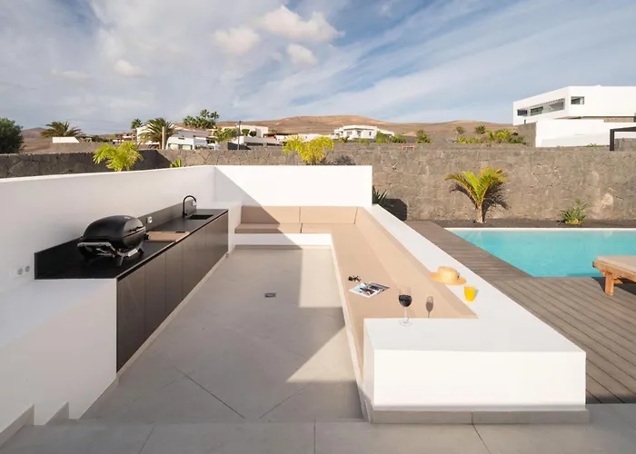 Cristelle By Buenavilla Villa *