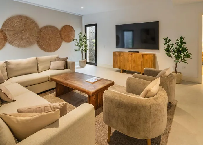 Cristelle By Buenavilla